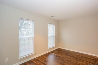 2117 Ballingarry Dr, Statesville, NC 28625 - photo 4