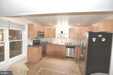 9101 Oak Chase Ct unit BASEMENT, Fairfax Station, VA 22039 - photo 2