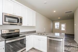 933 Ranchero St unit 72, Statesville, NC 28677 - photo 6