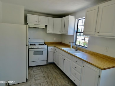 738490E6-3866-412A-9CD6-336083577BBD_1_2