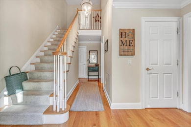 26 Bunker Hill Cir, Shelton, CT 06484 - photo 4