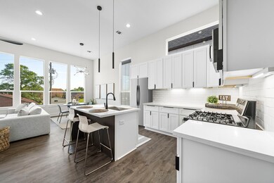 3610B Dreyfus St, Houston, TX 77021 - photo 6