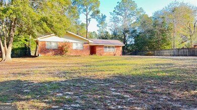 239 Circle Dr, Statesboro, GA 30461 - photo 4