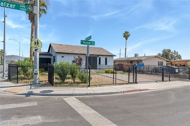 2222 N Martin l King Blvd, Las Vegas, NV 89106 - photo 3