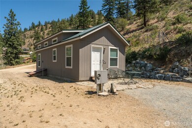 968 Cagle Gulch Rd, Chelan, WA 98816 - photo 2