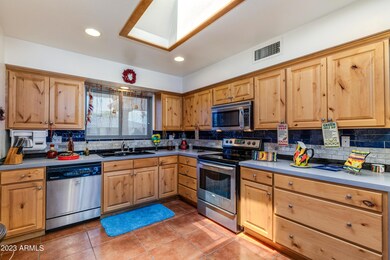 10101 W Caron Dr, Sun City, AZ 85351 - photo 4