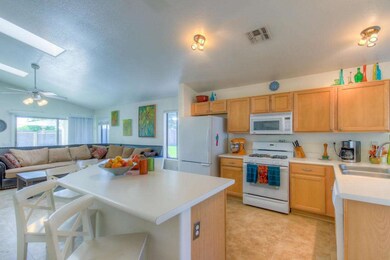Kitchen (3)