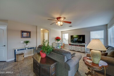 1418 E Bruce Ave-7