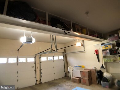 19703 Crystal View Ct, Germantown, MD 20876 - photo 5