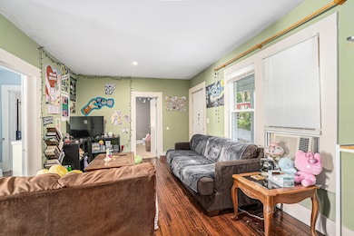 816 Prospect Ave NE, Grand Rapids, MI 49503 - photo 6