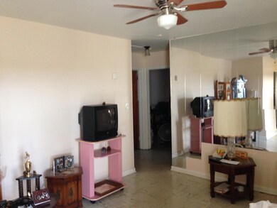 613 SW 14th St, Belle Glade, FL 33430 - photo 2