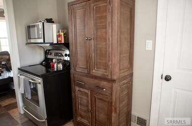 697 W 200 N, Blackfoot, ID 83221 - photo 7