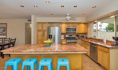 Imagine cooking and entertaining here!