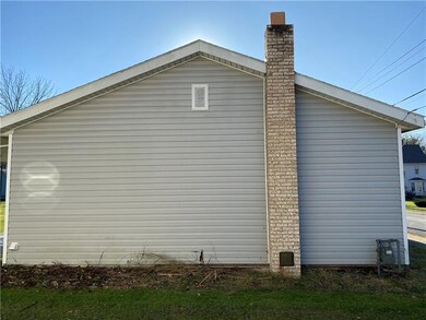 232 Yellowcreek St, Homer City, PA 15748 - photo 2