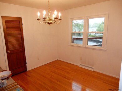 7 Brentwood Ave, Troy, NY 12180 - photo 6