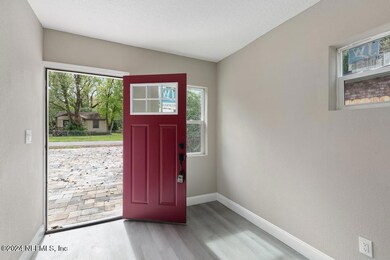 3333 Gilmore st-5