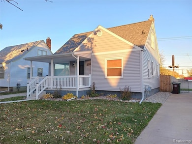 12495 Longtin St, Southgate, MI 48195 - photo 2