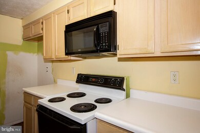 7832 Cornerstone Way unit 8, Windsor Mill, MD 21244 - photo 7