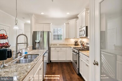 201 Briarwood Dr, Honey Brook, PA 19344 - photo 5