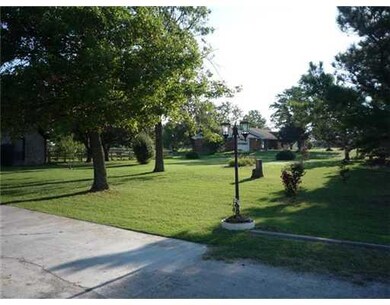 Yard/Garden.