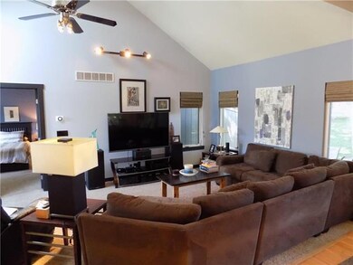 BEAUTIFUL LIVING AREA !!  NEWLY PAINTED !!