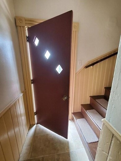 197 Warren St, Fall River, MA 02721 - photo 5