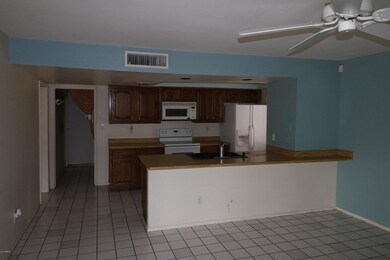 6 kitchen 1