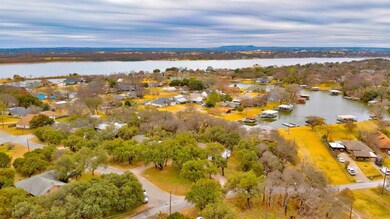 2906 Galaxy St, Granbury, TX 76049 - photo 7