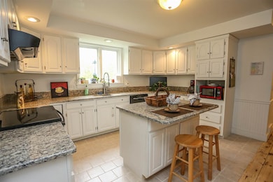 27 Gold Finch Rd, Goffstown, NH 03045 - photo 7