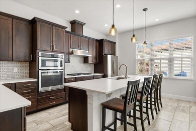 8915 Fountain Palm Aly, Winter Garden, FL 34787 - photo 4