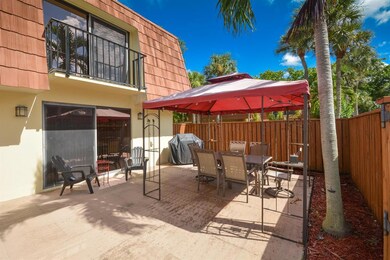 324 Buttonwood Ln_Selene LaFazia_8