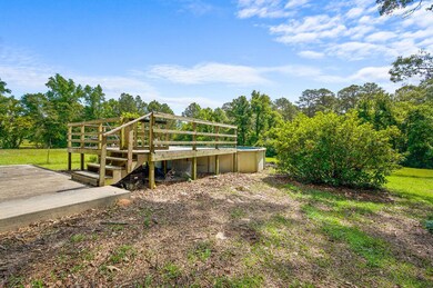 352 NORTH LOOP ROAD