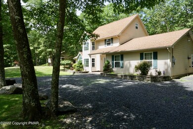 2363 Eagle Path, Bushkill, PA 18324 - photo 3