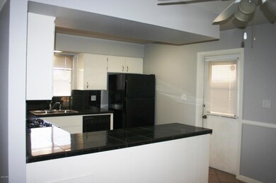 4022 W Purdue Ave, Phoenix, AZ 85051 - photo 5