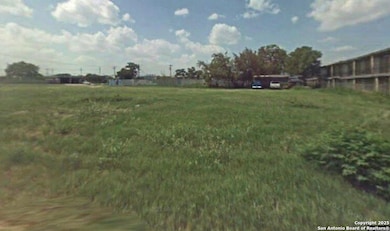 135 Cornelia Ave, San Antonio, TX 78228 - photo 3