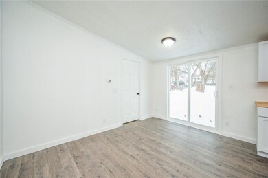 2805 Sheridan Ave, Des Moines, IA 50310 - photo 7