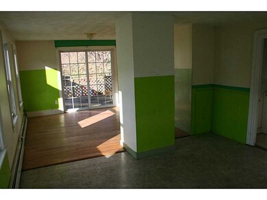 23 Chestnut St, Woonsocket, RI 02895 - photo 4