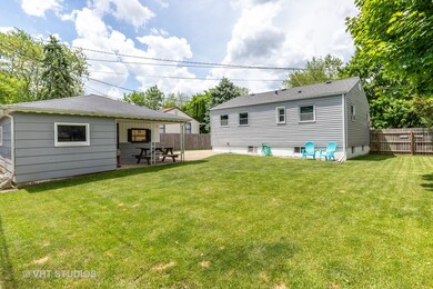 2237 Winnebago Rd unit 3, Waukegan, IL 60087 - photo 6