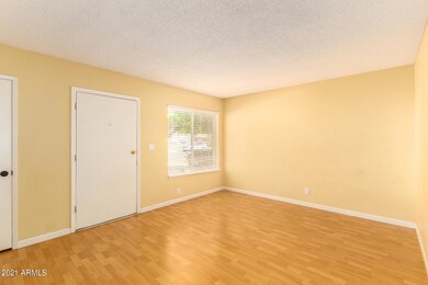 622 N Lesueur Cir, Mesa, AZ 85203 - photo 7