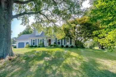 225 Farmbrook Cir, Frankfort, KY 40601 - photo 2