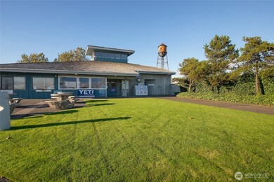 9540 Semiahmoo Pkwy unit M-5, Blaine, WA 98230 - photo 4