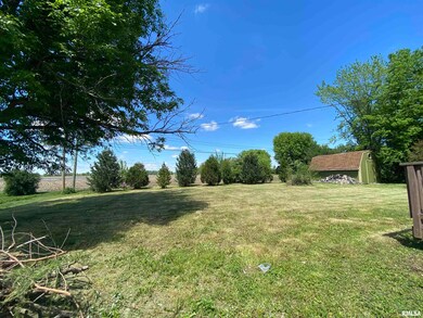 1394 Airport Rd, Lincoln, IL 62656 - photo 4