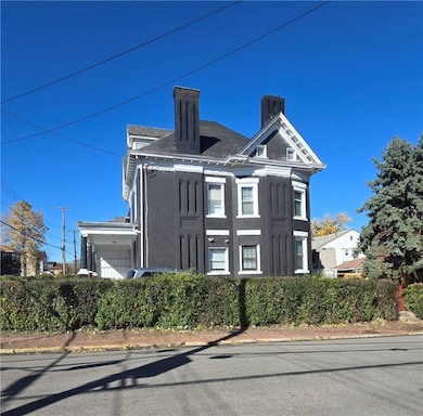 157 Comrie Ave, Braddock, PA 15104 - photo 3