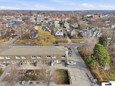 2449 U St unit 2449U, Lincoln, NE 68503 - photo 2