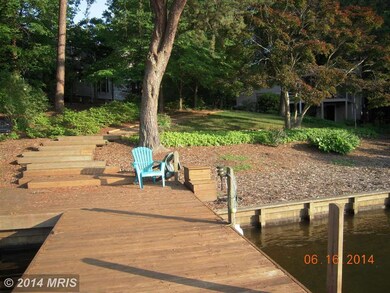 526 Harrison Cir, Locust Grove, VA 22508 - photo 4