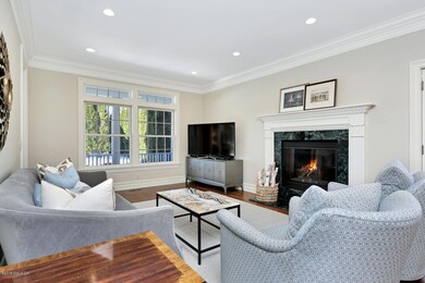 1 Idar Ct Greenwich CT 06830-large-007-2