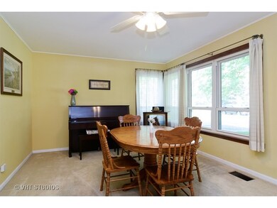 3603 Campbell St, Rolling Meadows, IL 60008 - photo 4