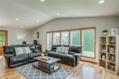 1001 N Fairview Place, East Wenatchee, WA 98802 - photo 5