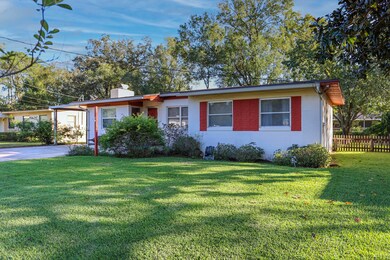 6350 Sauterne Dr, Jacksonville, FL 32210 - photo 2