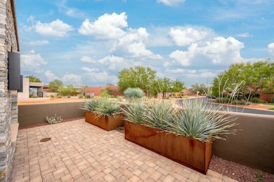2085 N Tuweap Dr unit 32, Saint George, UT 84770 - photo 4